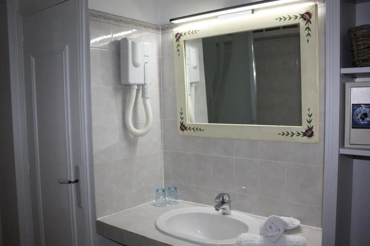 Athenopolis Hotel Grimaud
