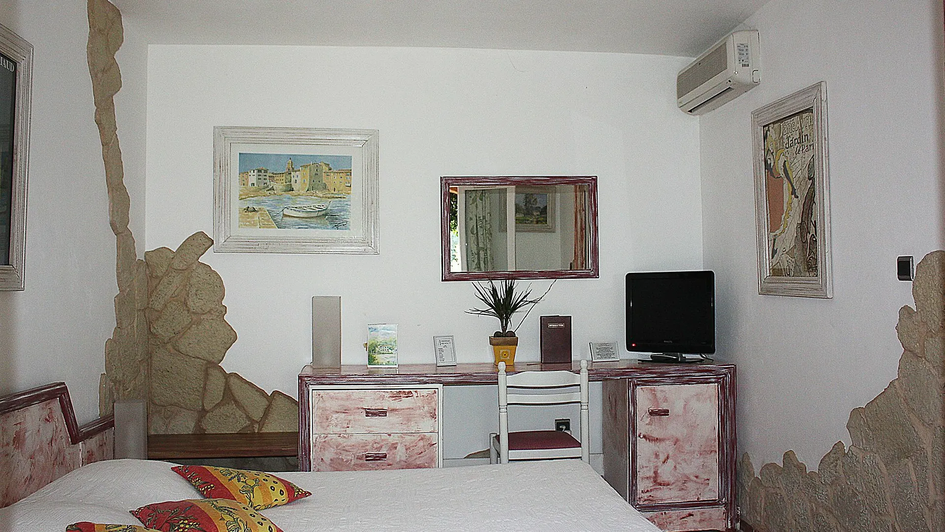 Athenopolis Hotel Grimaud
